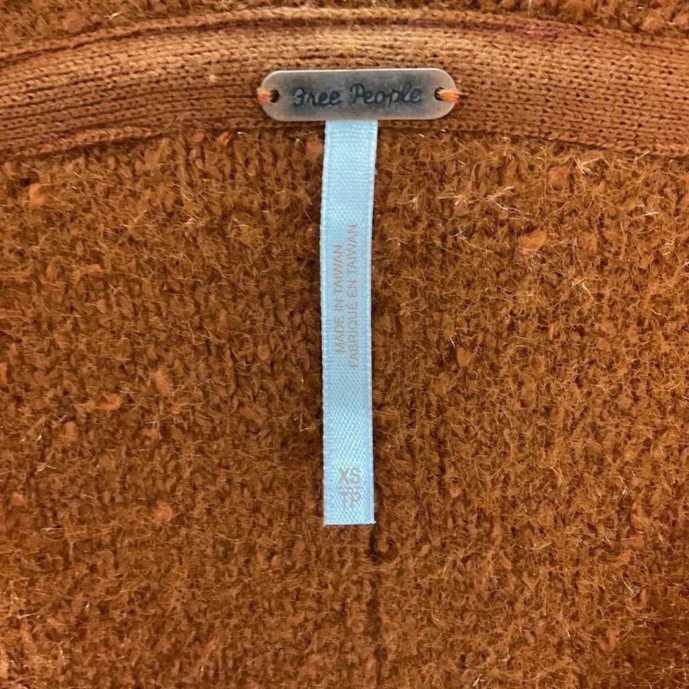 Free People Sweater Reverie Cropped V-Neck Burnt Butter Rust Brown Women XS - Picture 3 of 15